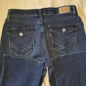 Levi's Perfect Waist Size 8, 525 Bootcut